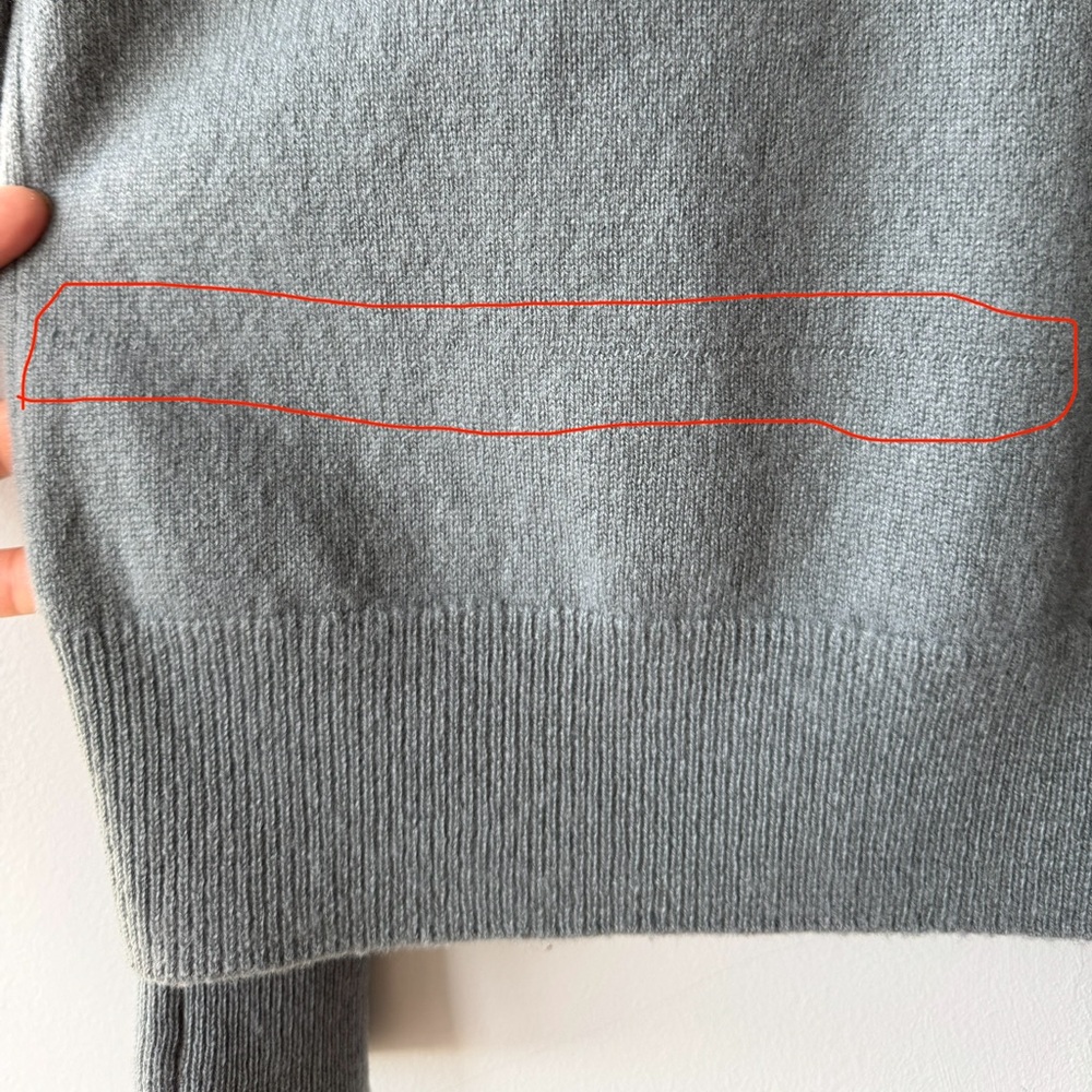 Quince 100% Mongolian Cashmere Crewneck Sweater - Dusty Blue - Size M - Picture 16 of 16